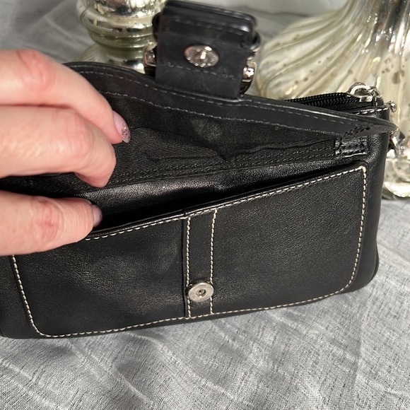 Coach Leather Wristlet - Picture 7 of 7